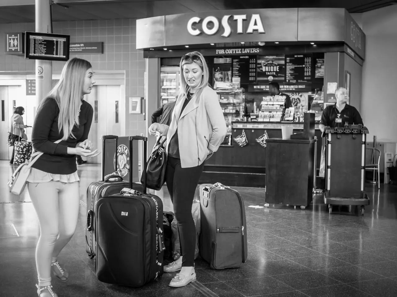 Flights Increasing from Hahn Airport, Extending Reach to Hunsrück and Beyond, Towards the Sun