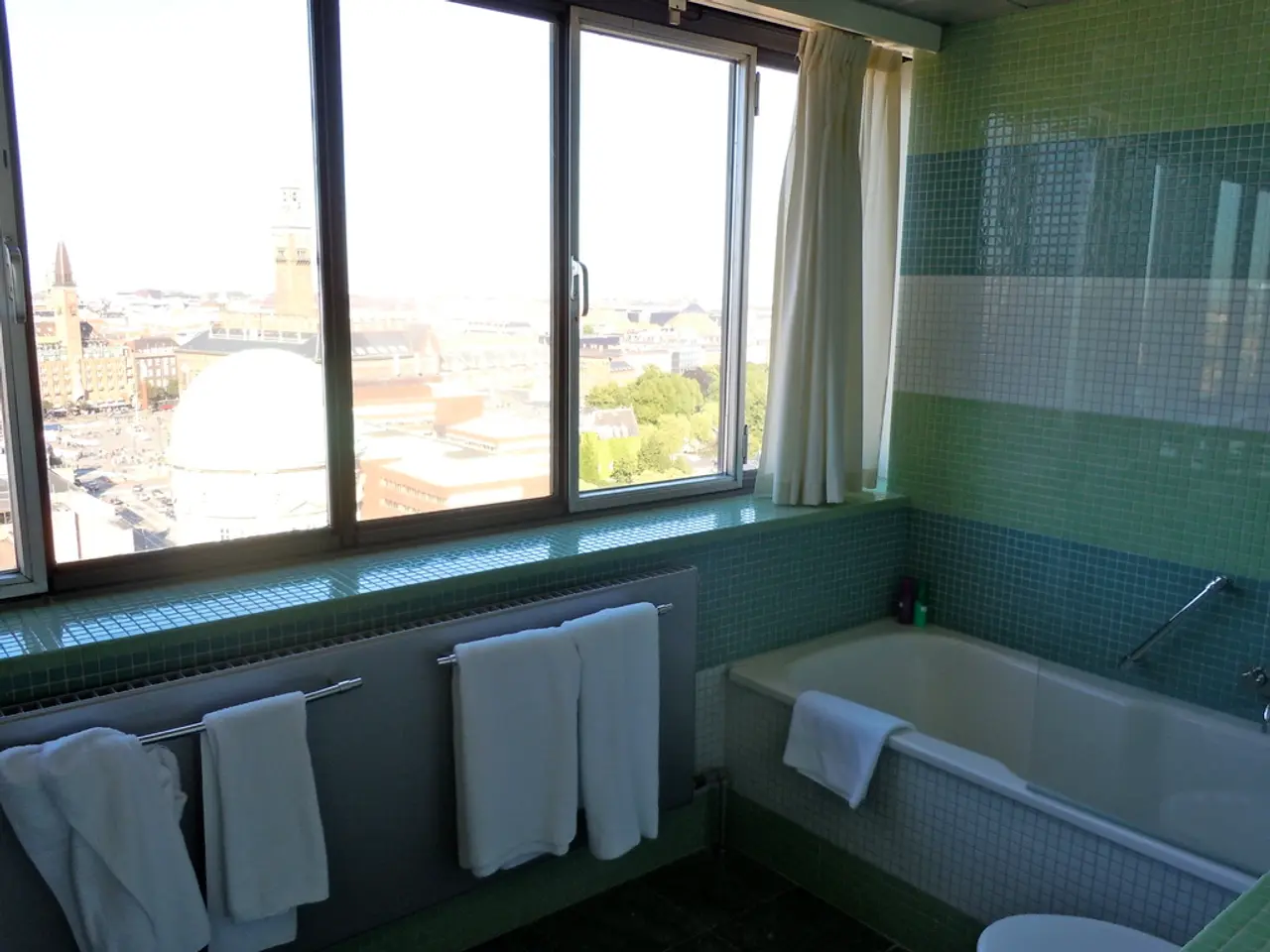 Transformed Ideas for Compact Bathroom Showers Offering a Spa-Like Experience in Minuscule Areas