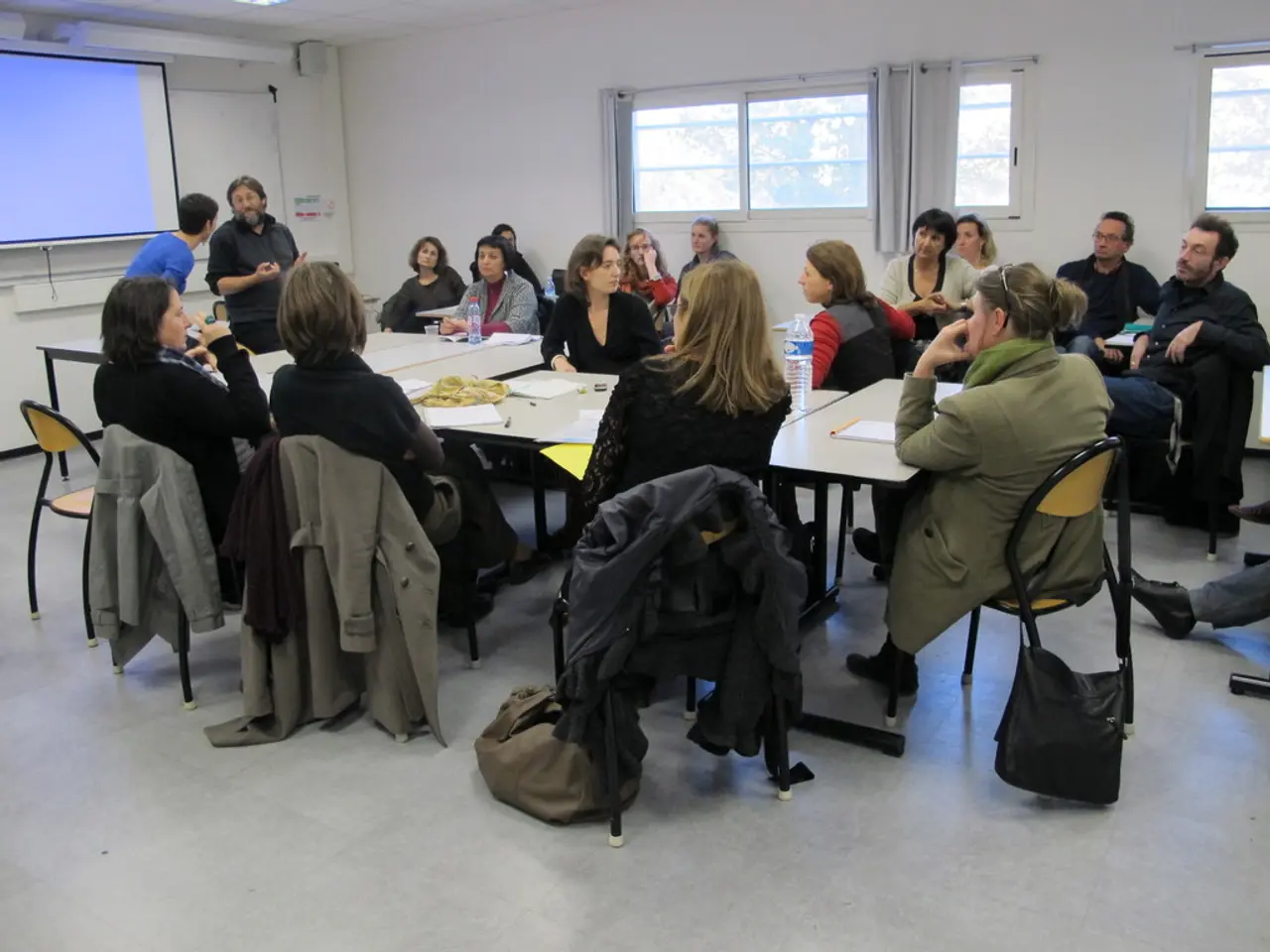 Implementing Autonomous Work Groups: A Detailed Guide for Autonomy in Teams