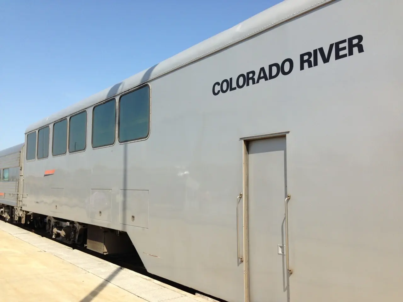 Transcontinental Train Service in the US Proposes Reduction of Journey Time to Three Days...