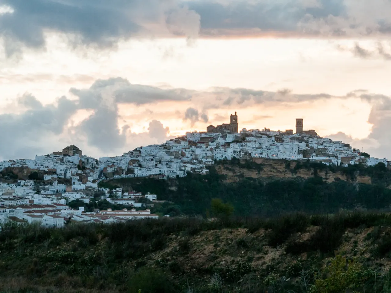 Inspiring Destinations: Top 7 Spots to Explore in Italy's Southern Hub, Naples
