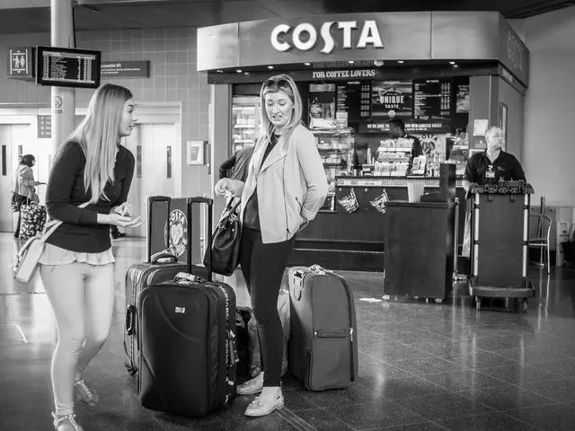 Traveler's Expensive Mishap at Dusseldorf Airport: Gold Rolex lose its value due to neglect.