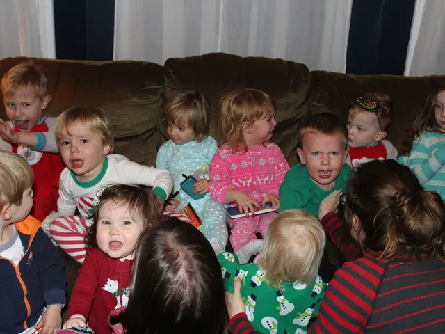 Study Uncovers Average Time Parents Require to Regain Post-Vacation Momentum after a Family Getaway