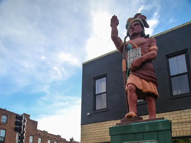 Increased number of visitors and extended lodging nights