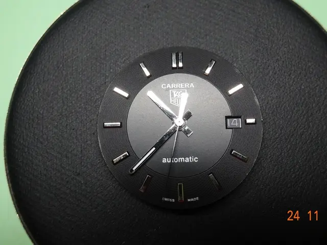 Refurbishing the Movement and Revamping the Case of Gilbert Admiral Calendar Clock