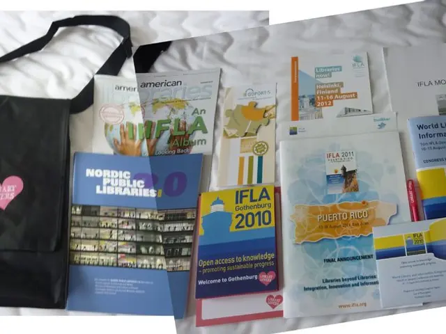 Which book should one pick for a journey, according to Martina Tittel?