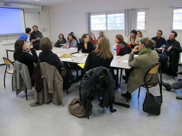 Implementing Autonomous Work Groups: A Detailed Guide for Autonomy in Teams