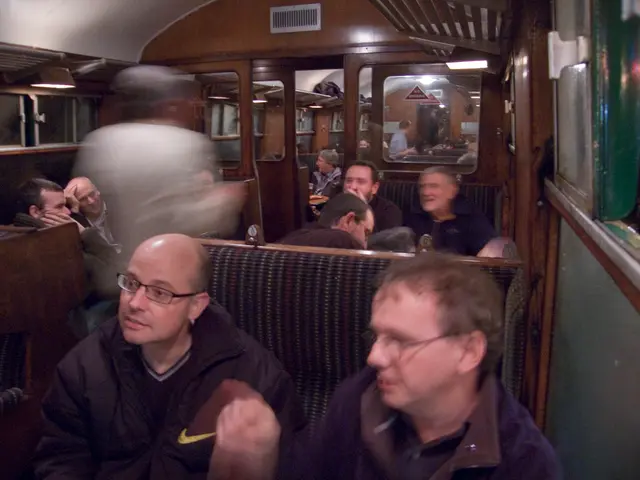 Train Tips for Optimal Views and Prime Seating!