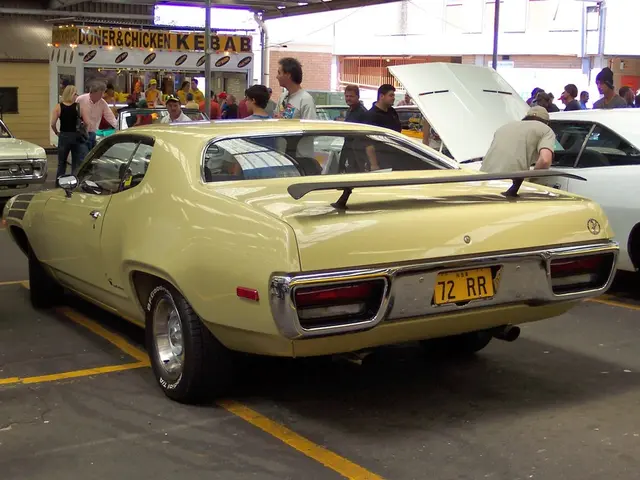 Legendary Journey Along Route 66, the Famed Highway Spanning From Chicago to California