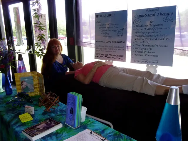 Link between big breast size and upper back discomfort explored